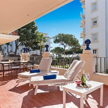 Apartment 1 Bedroom In Andalucia Del Mar - Puerto Banus *