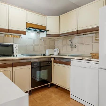 1 Bedroom In Andalucia Del Mar - Puerto Banus Apartment